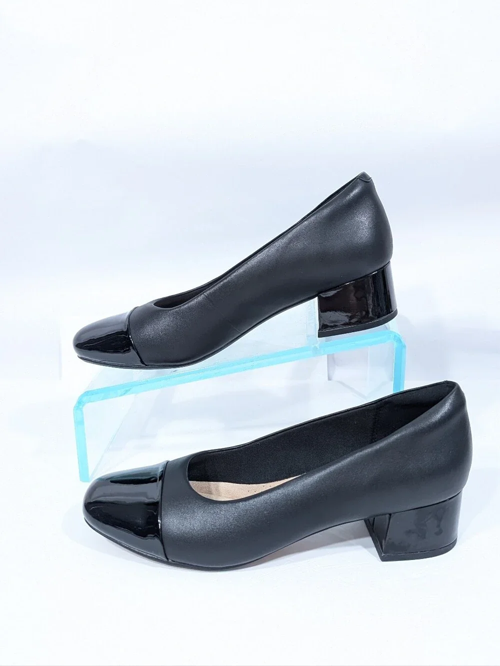 Clarks Iridessa May Cap Toe Pumps sz 8 Women Black Leather Heels Classic fashion